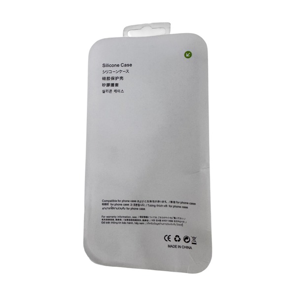 iPhone 14 Plus Silicone Case Fuchsia Protective Cell Phone Cover NWT - Picture 2 of 2